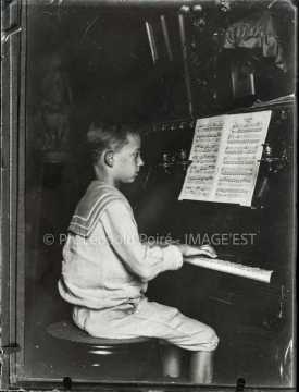 Jeune pianiste